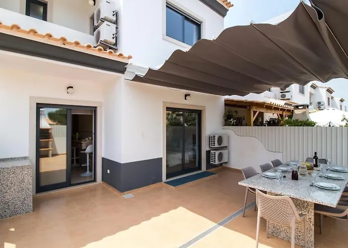 Magnolia O House By Ici